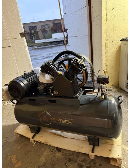 %shop-name%%product-name%%price%%brand%