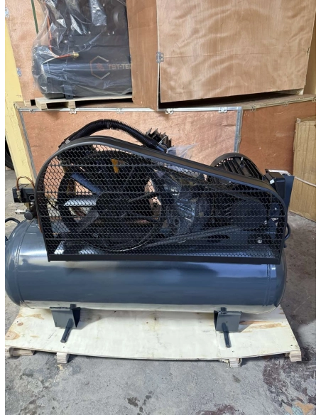 %shop-name%%product-name%%price%%brand%